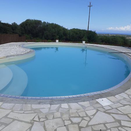 Agriturismo Gli Olivastri Aglientu Esterno foto